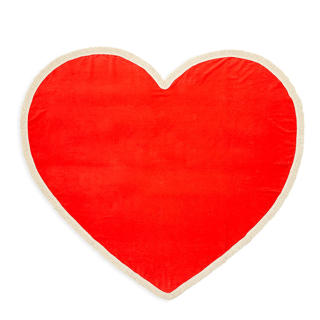 all around giant heart towel - sweetheart by ban.do - beach towel ...