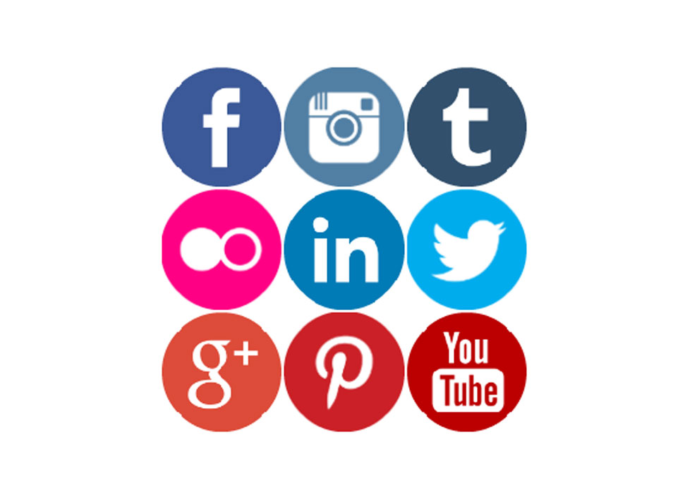 100+ Free Social Media Icon Sets For Designers | free social media ...