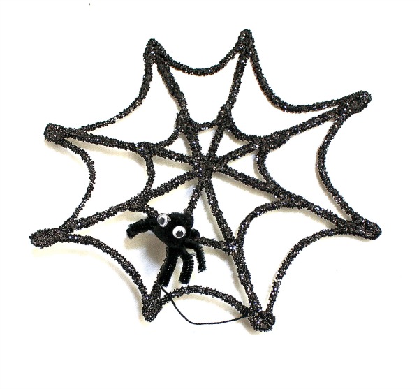 Halloween Crafts for Kids: Glitter Spider Web and Spider - Buggy ...