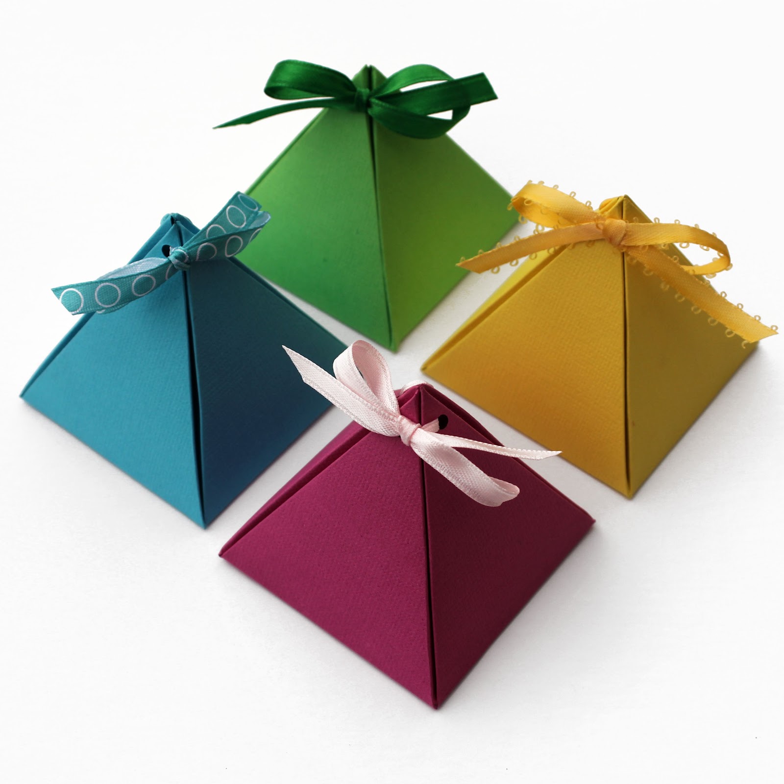 Lines Across": Paper Pyramid Gift Boxes
