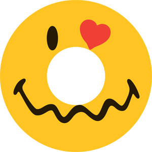 Smiley Face With A Heart - ClipArt Best