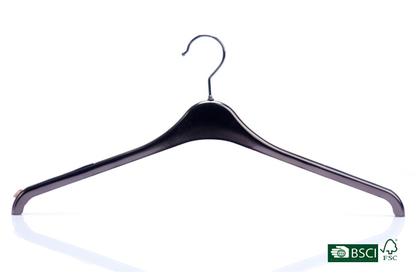 Plastic Hanger Archives - EISHO Hangers | Hanger For Wooden ...