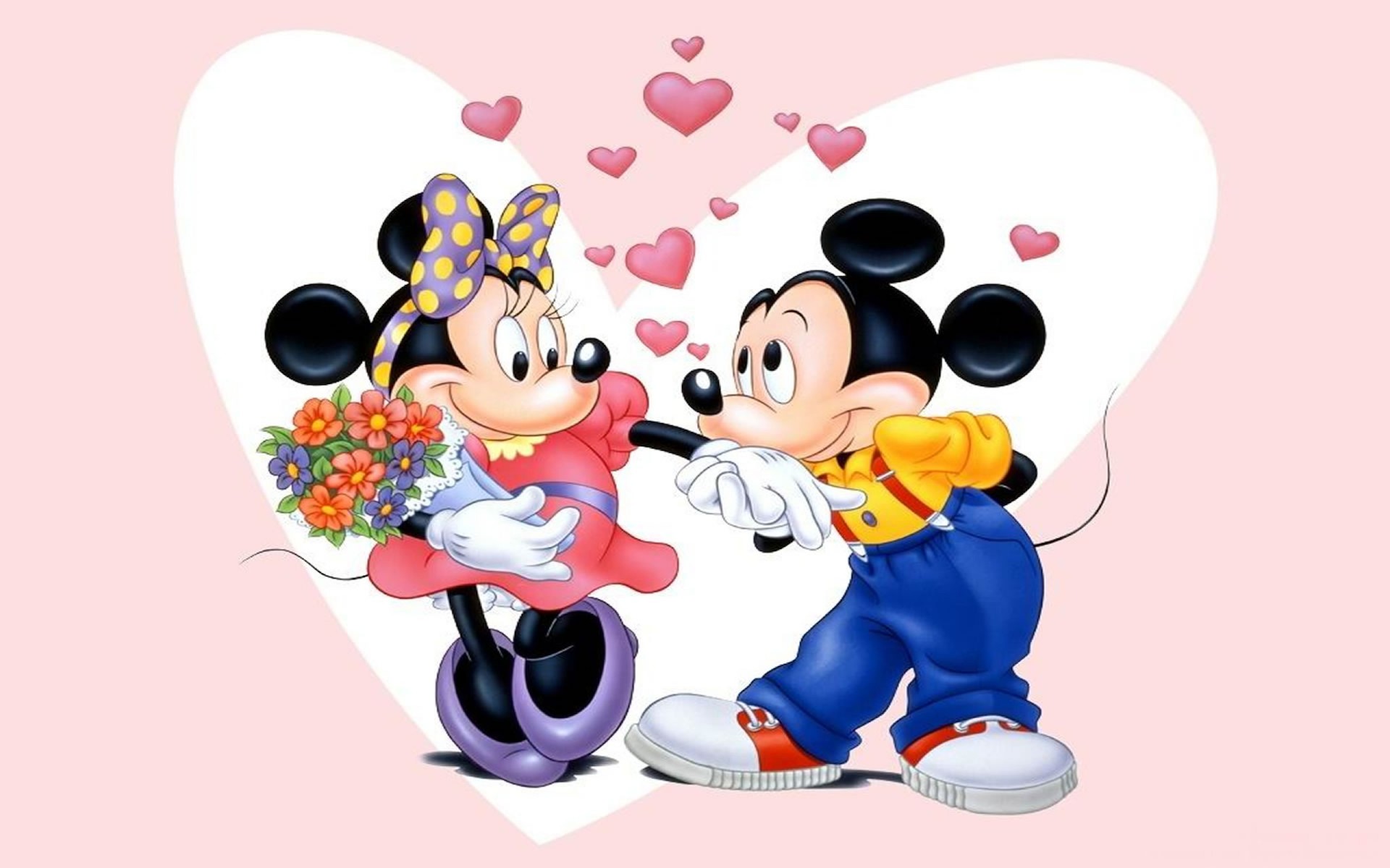 Mickey Mouse And Minnie Mouse Love | Free Download Clip Art | Free ...