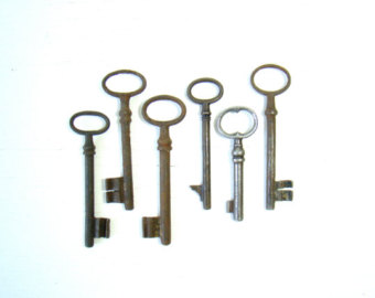 681 views skeleton key lot