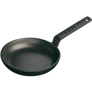 Staub Mini Frying Pan, 4oz, 4 _ ", Black Matte ...