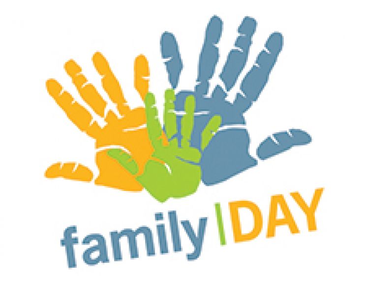 Family Day Picture Cartoon ClipArt Best
