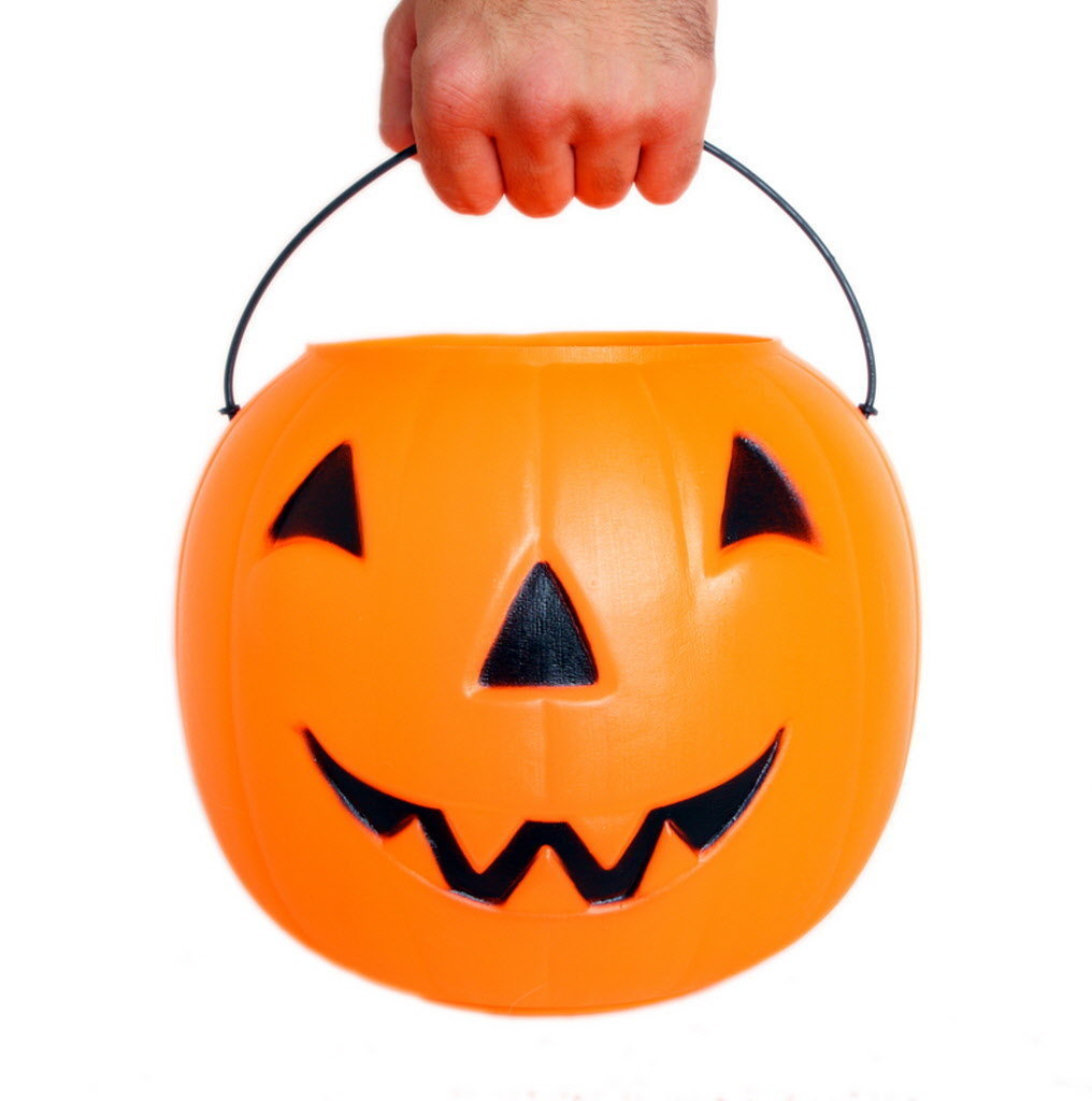Small Bites: Trick-or-treat alternatives, vegan Thanksgiving, food ...