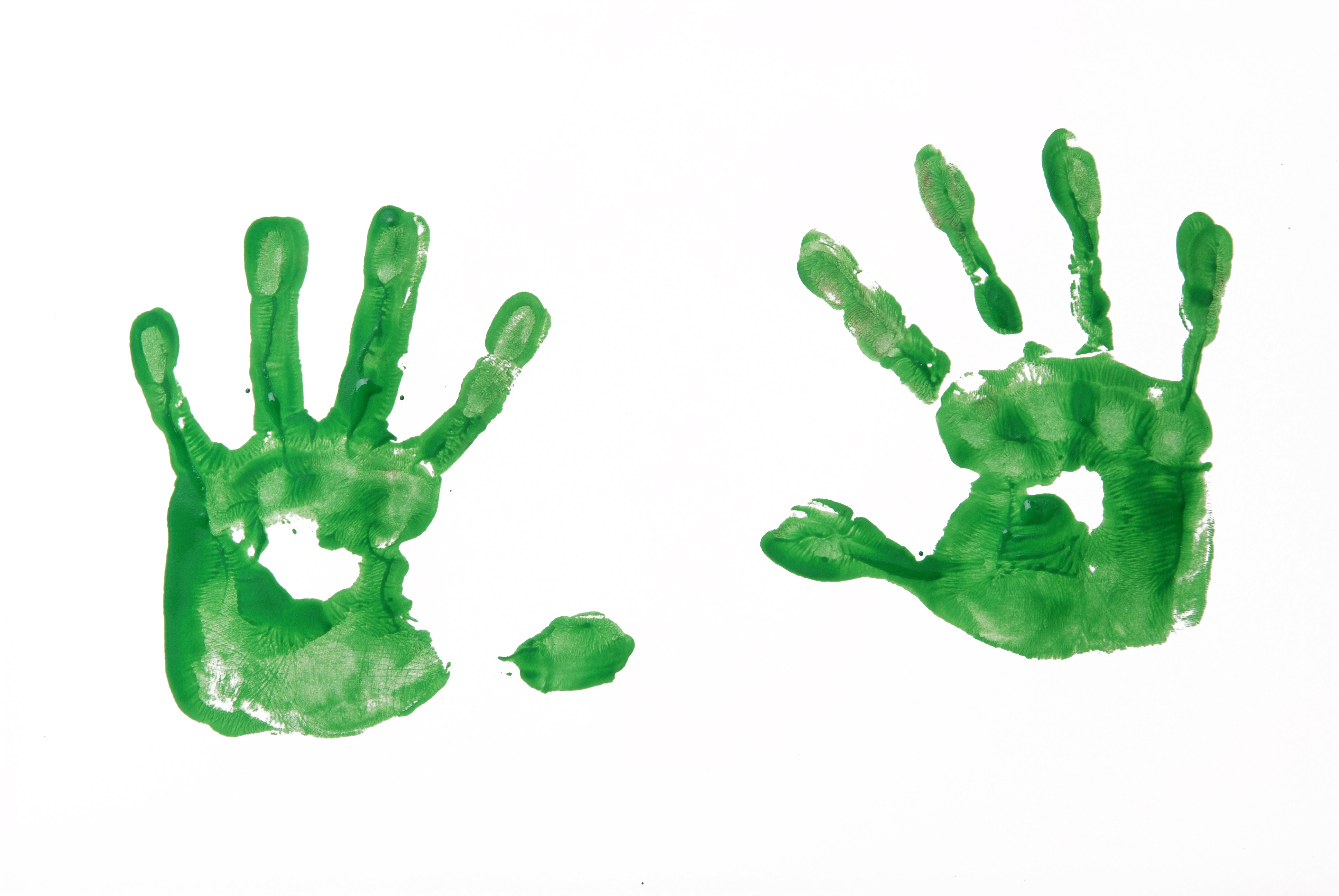 Правая рука зеленая. Отпечаток ладошки. Отпечаток руки. Отпечатки детских ладошек. Отпечаток ладони зеленый.