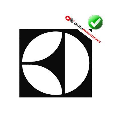 black-three-pointed-shape-white-circle-black-background-logo-quiz.png