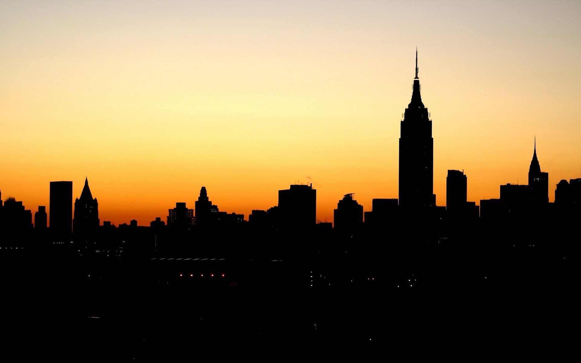 Skyline Silhouette Wallpaper - ClipArt Best