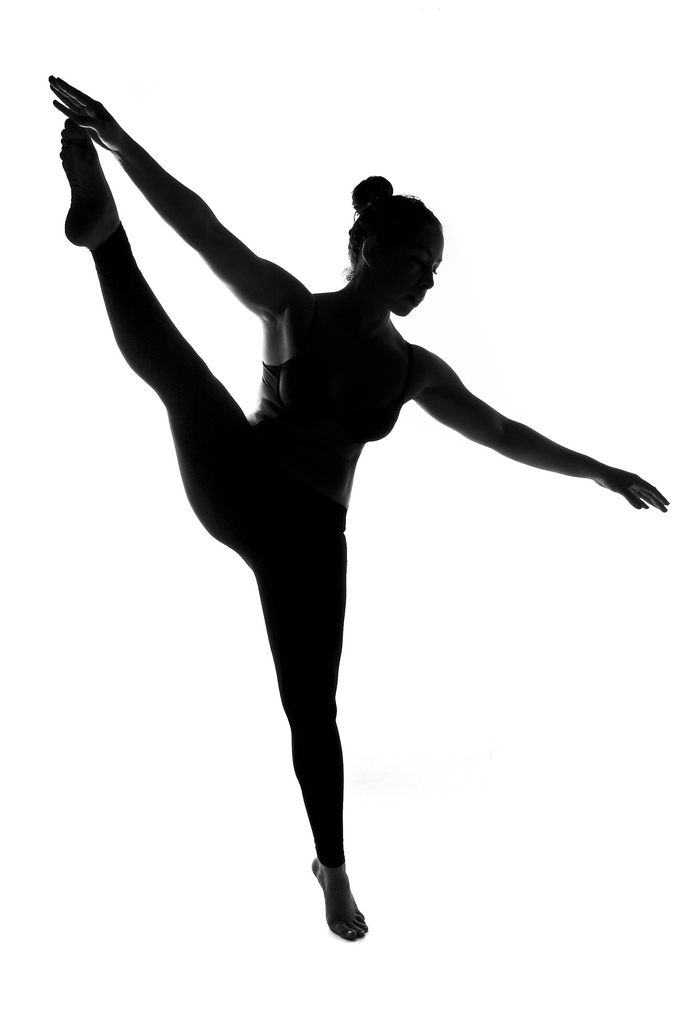 Dancer Silhouette Clip Art - Tumundografico