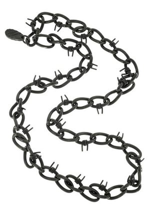 Burberry Long Barbed Wire Necklace - Celebrities who use a ...
