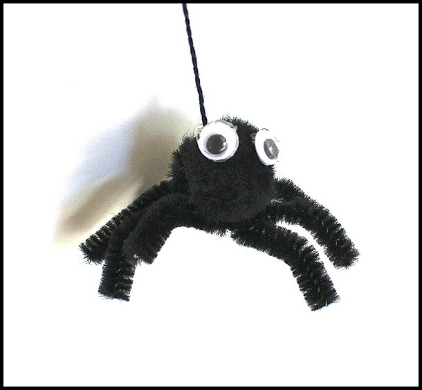 Halloween Decorations: Glittery Spiderweb and Spider - Buggy and Buddy