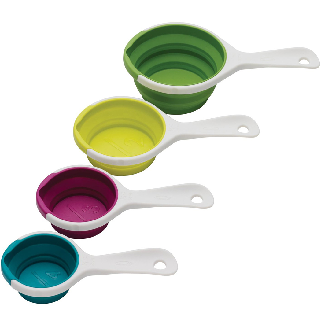 Sleekstor Pinch + Pour Measuring Cups at Broadway Panhandler