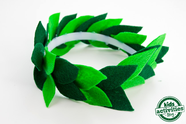 DIY Laurel Leaf Crown