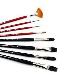 Guide to Using Acrylic Paint Brushes