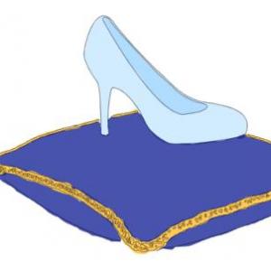 Best Glass Slipper And Glass Slipper Cake Cinderella Glass Slipper ...